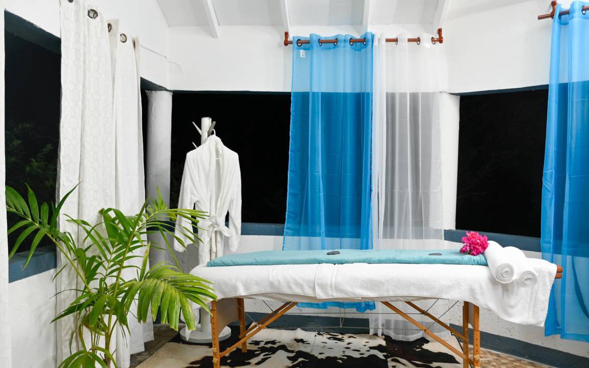 Photo of Bathroom in Discovery Bay
