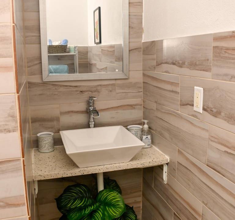 Photo of Bathroom in Discovery Bay