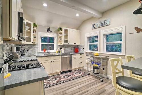 Photo of Kitchen in Ben Lomond