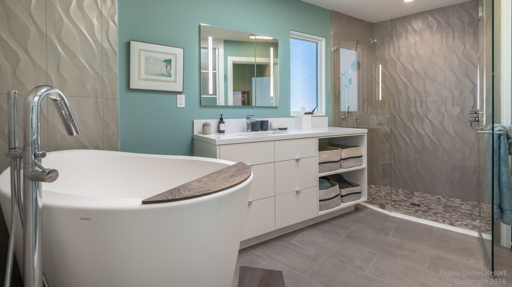 Photo of Bathroom in Watsonville
