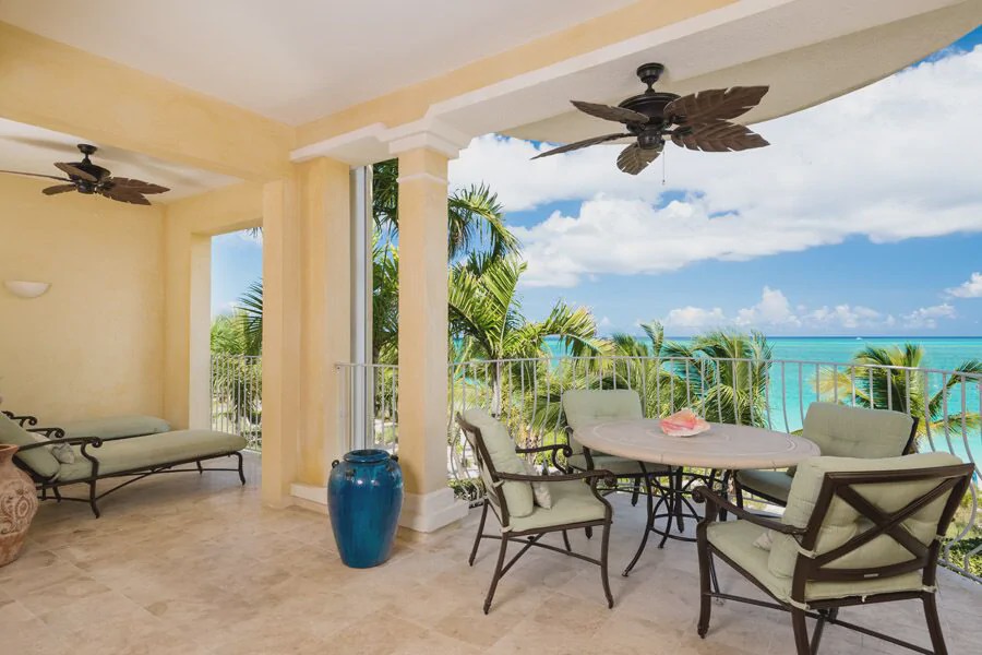 Photo of Patio Balcony in Grace Bay