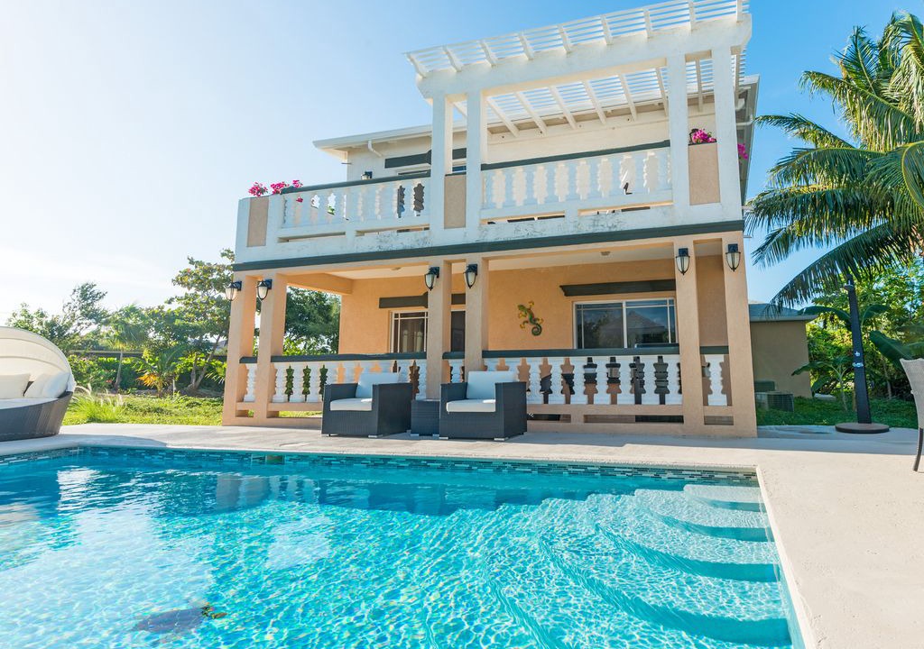 Photo of Outdoor in Long Bay Hills