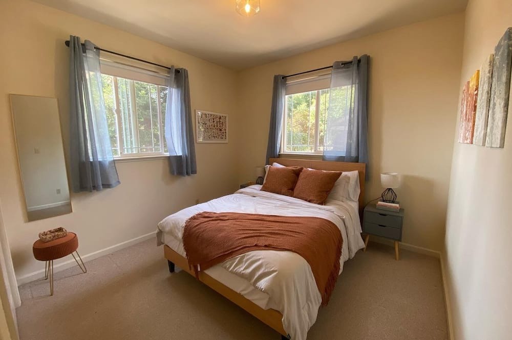 Photo of Bedroom in Watsonville