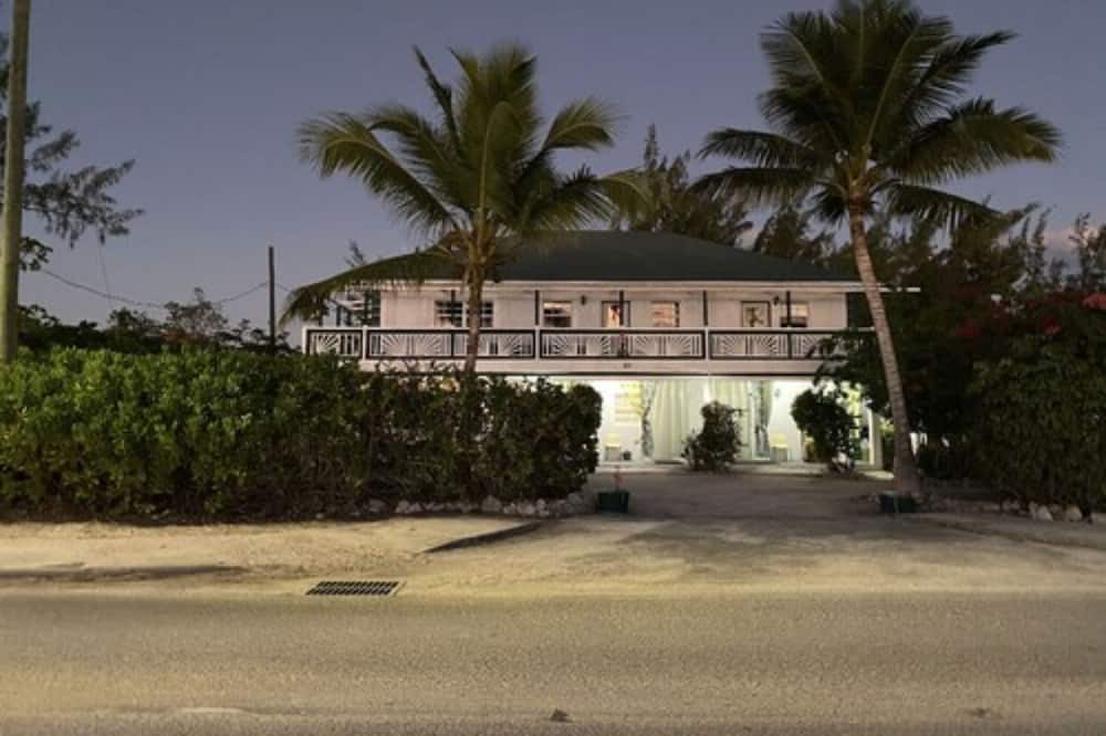 Photo of Outdoor in Grace Bay