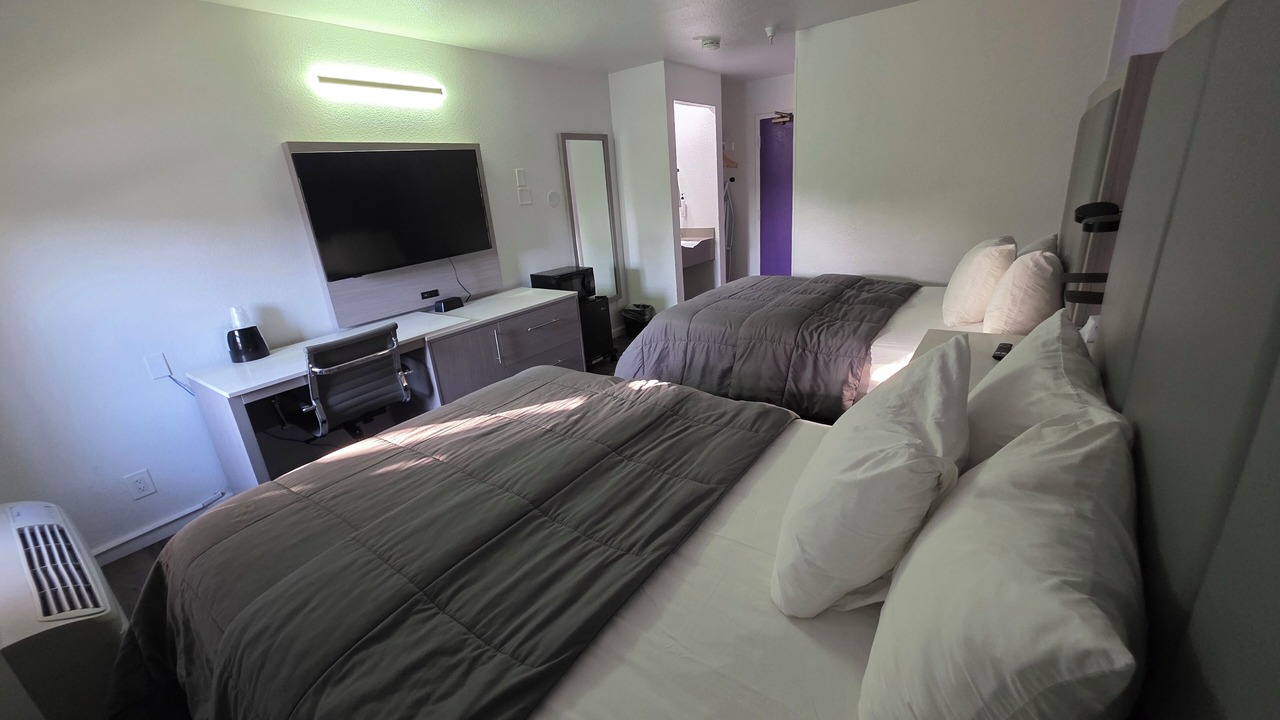 Photo of Bedroom in Westside Santa Cruz