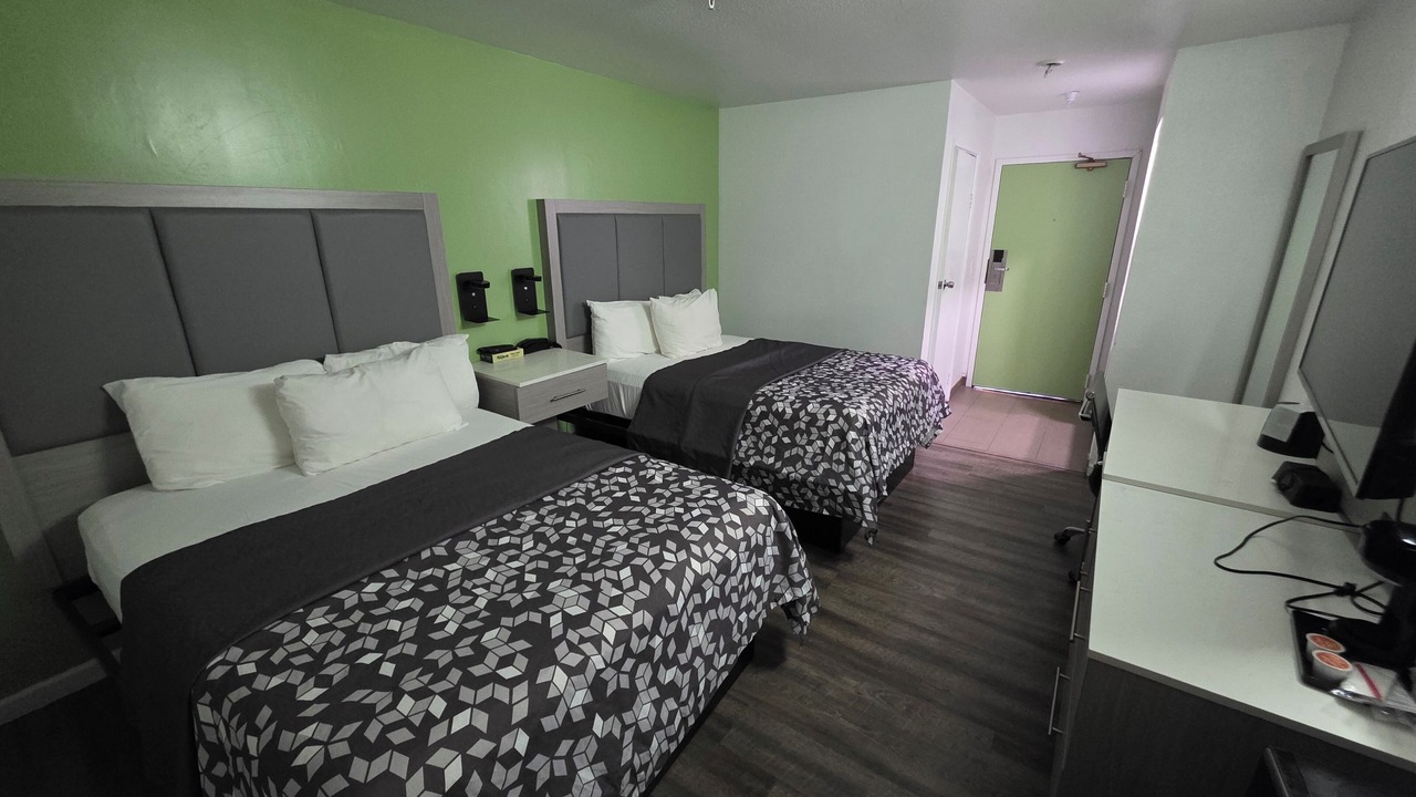 Photo of Bedroom in Westside Santa Cruz