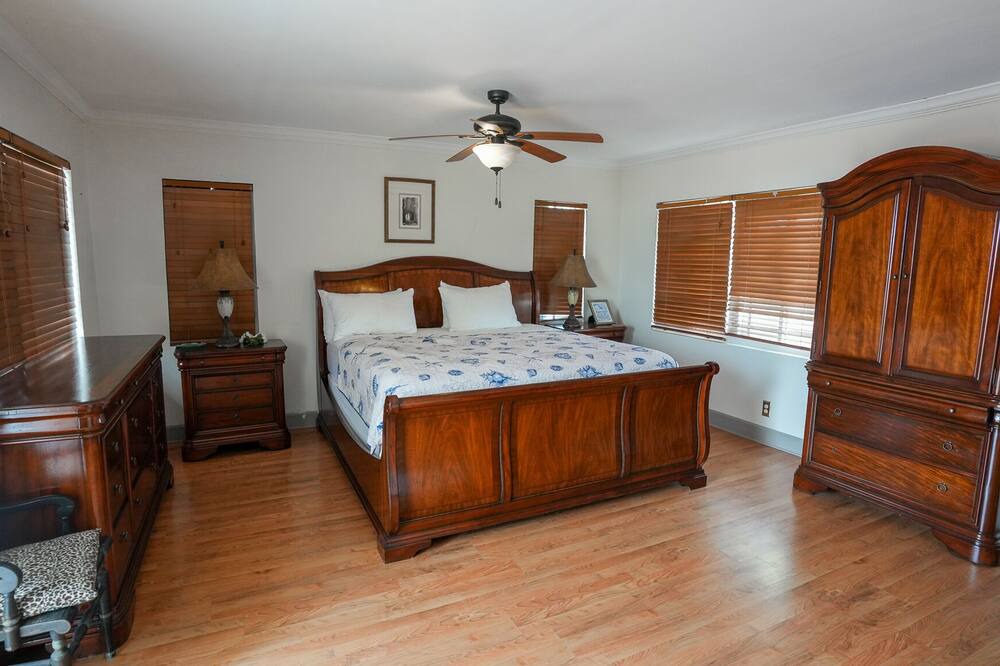 Photo of Bedroom in Ocean Point
