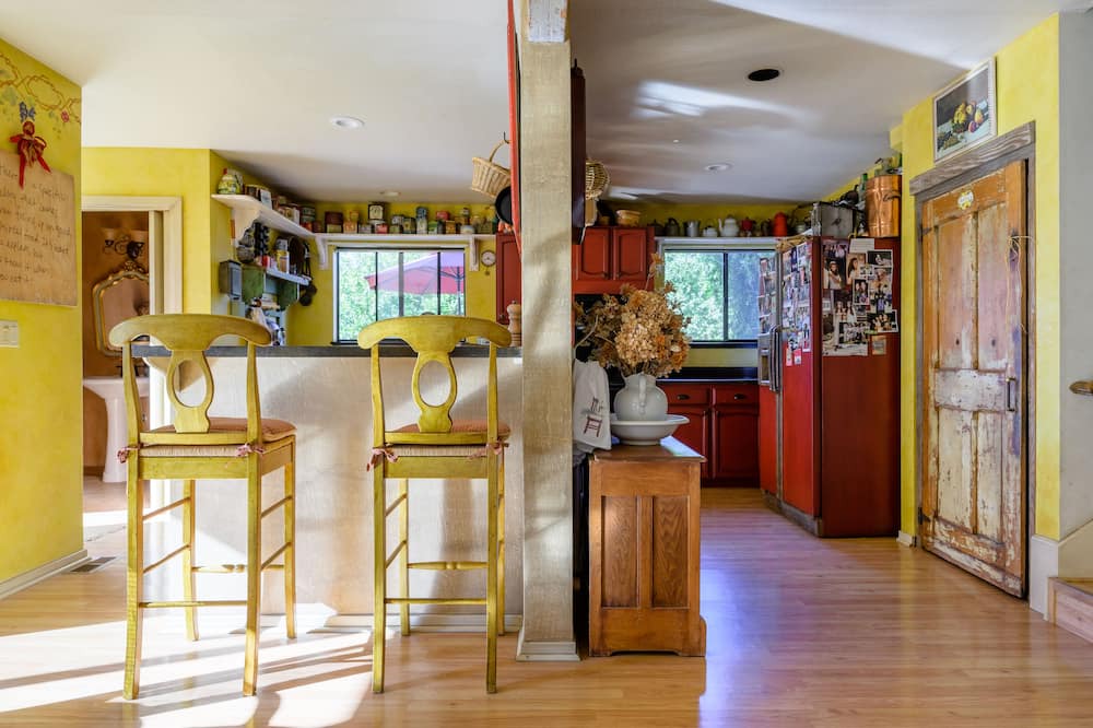 Photo of Livingroom in Watsonville