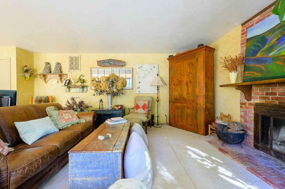 Photo of Livingroom in Watsonville