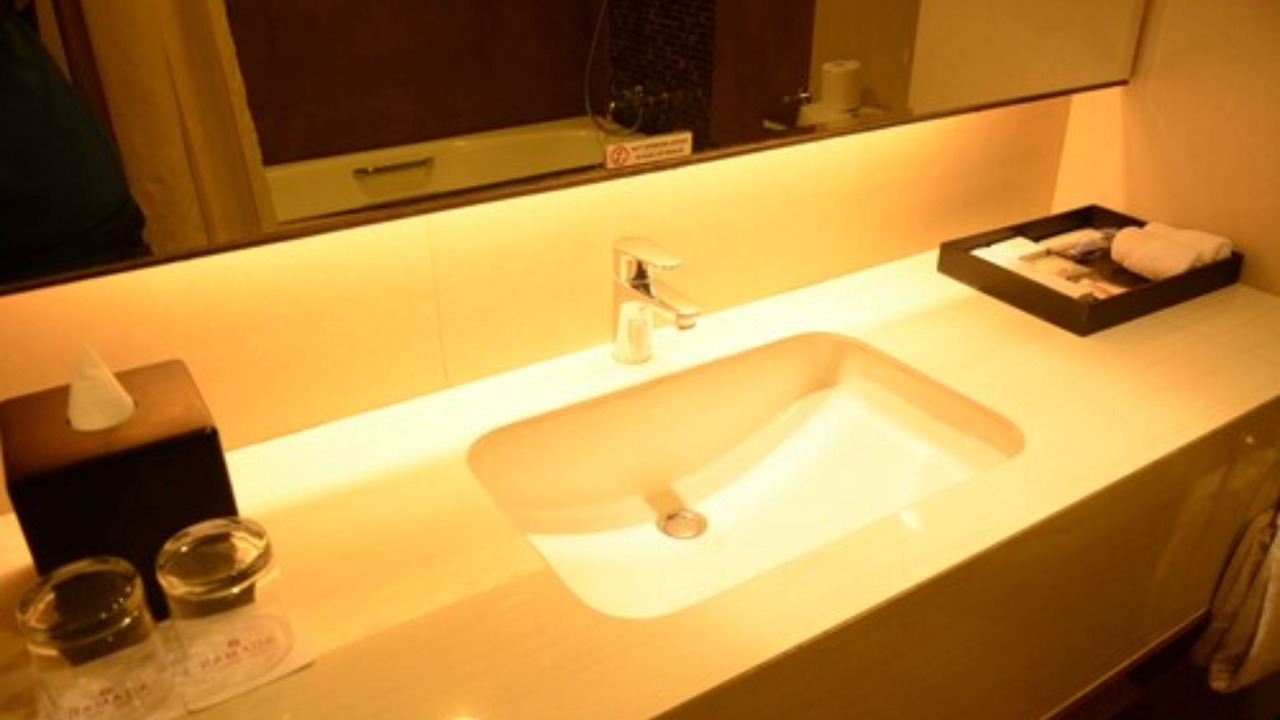 Photo of Bathroom in Sunset Road
