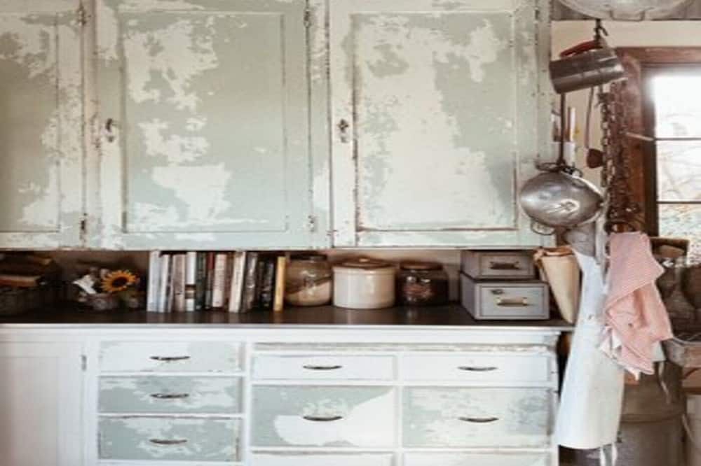Photo of Kitchen in Freedom