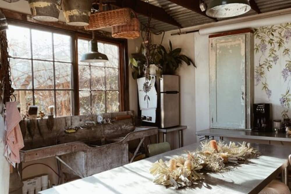 Photo of Livingroom in Freedom