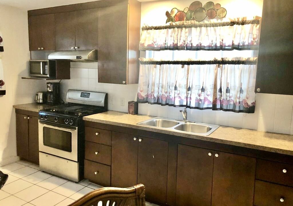 Photo of Kitchen in Venetian Road Settlement