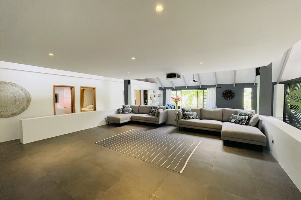 Photo of Livingroom in Nunue