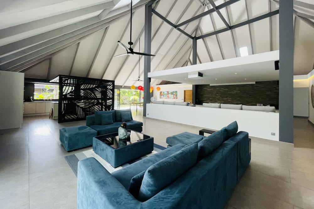 Photo of Livingroom in Nunue