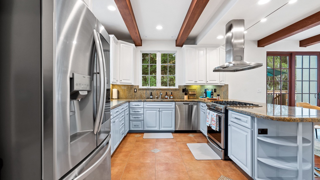 Photo of Kitchen in Eastside Santa Cruz