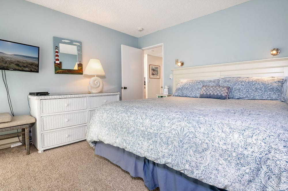 Photo of Bedroom in Pajaro Dunes