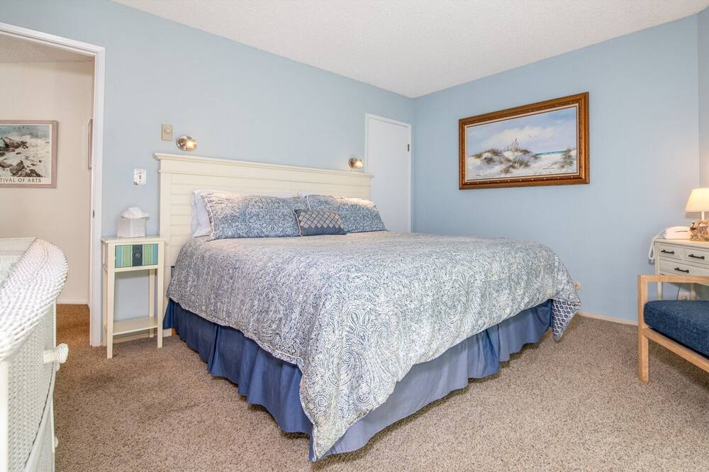Photo of Bedroom in Pajaro Dunes