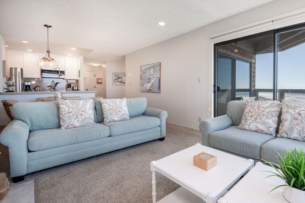 Photo of Livingroom in Pajaro Dunes