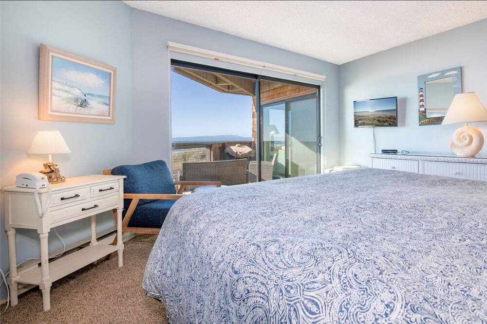 Photo of Bedroom in Pajaro Dunes
