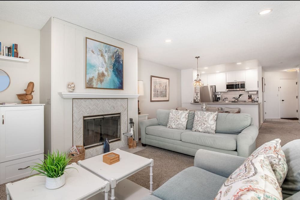 Photo of Livingroom in Pajaro Dunes
