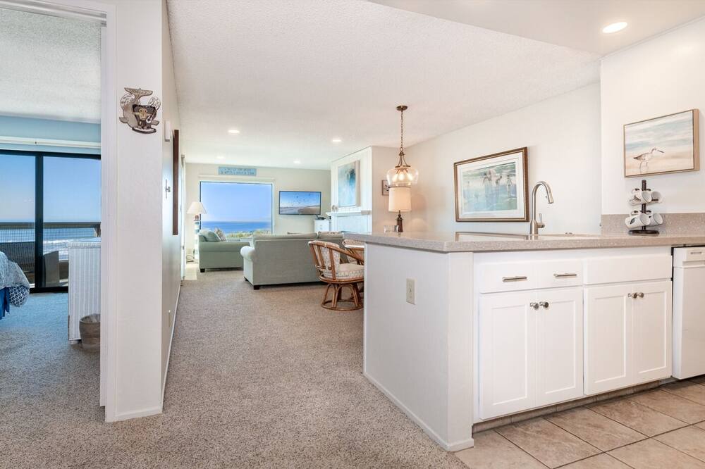 Photo of Bedroom in Pajaro Dunes