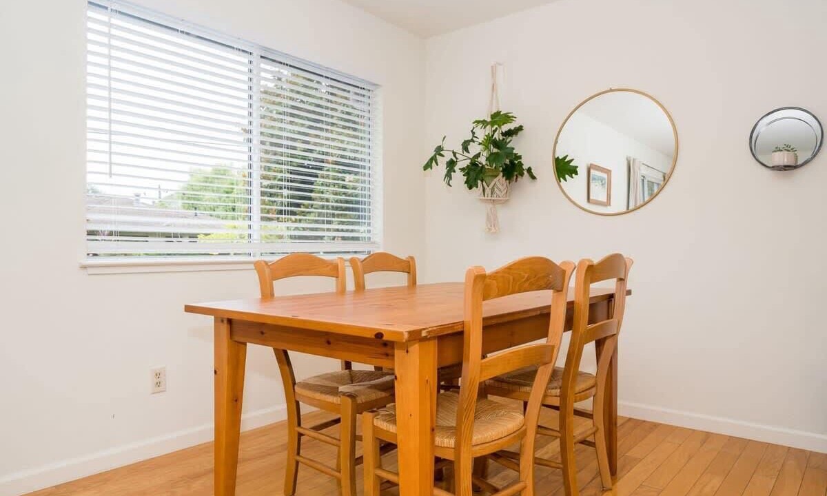 Photo of Others in Seabright