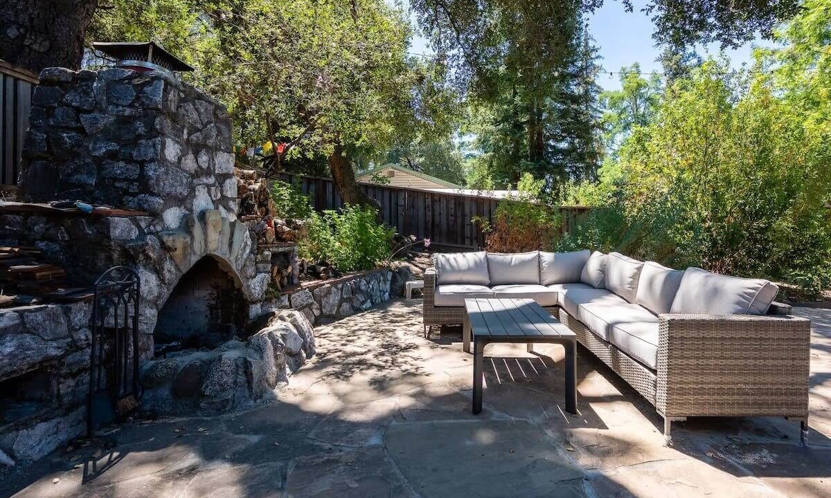 Photo of Patio Balcony in Ben Lomond