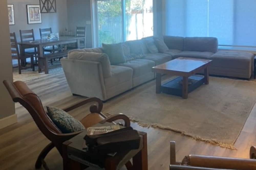 Photo of Livingroom in Rio del Mar