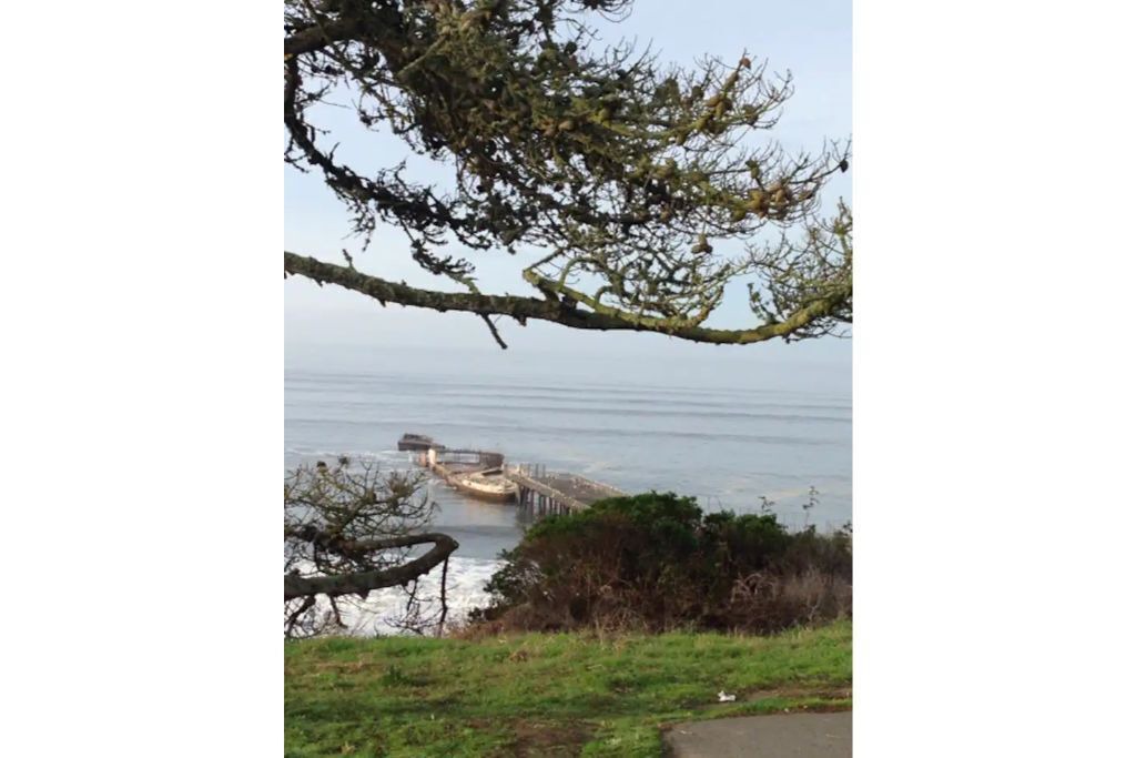 Photo of Others in Aptos