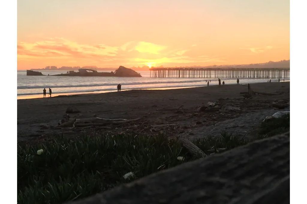 Photo of Others in Aptos