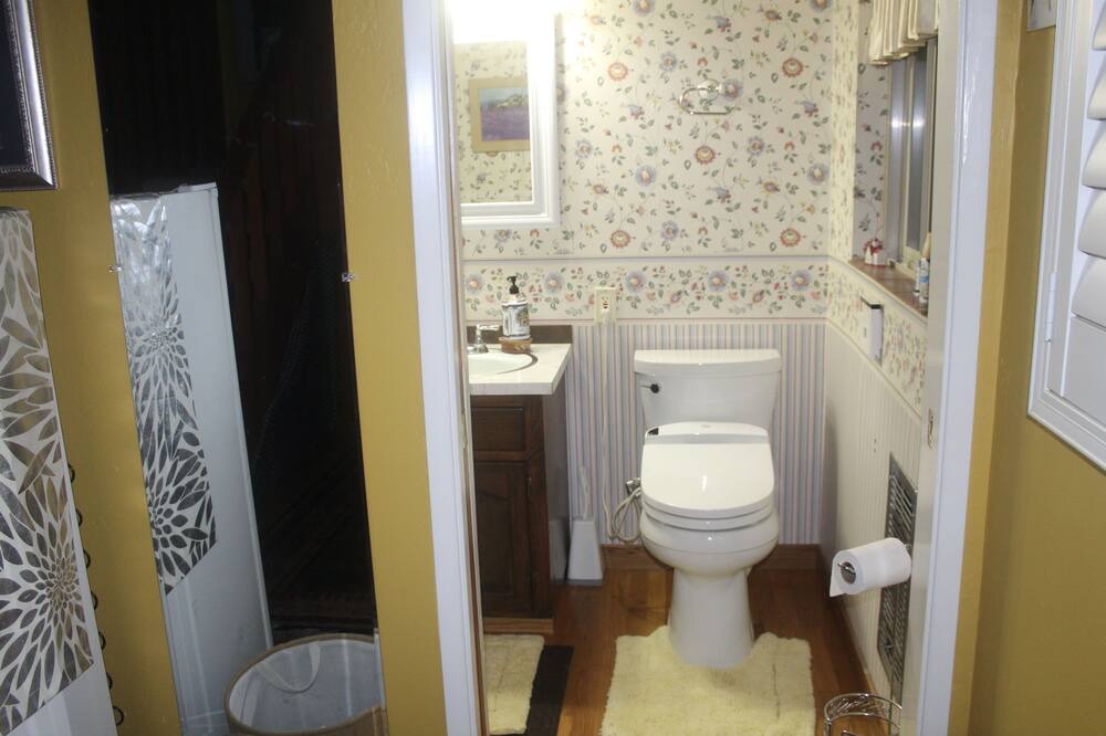 Photo of Bathroom in Scotts Valley