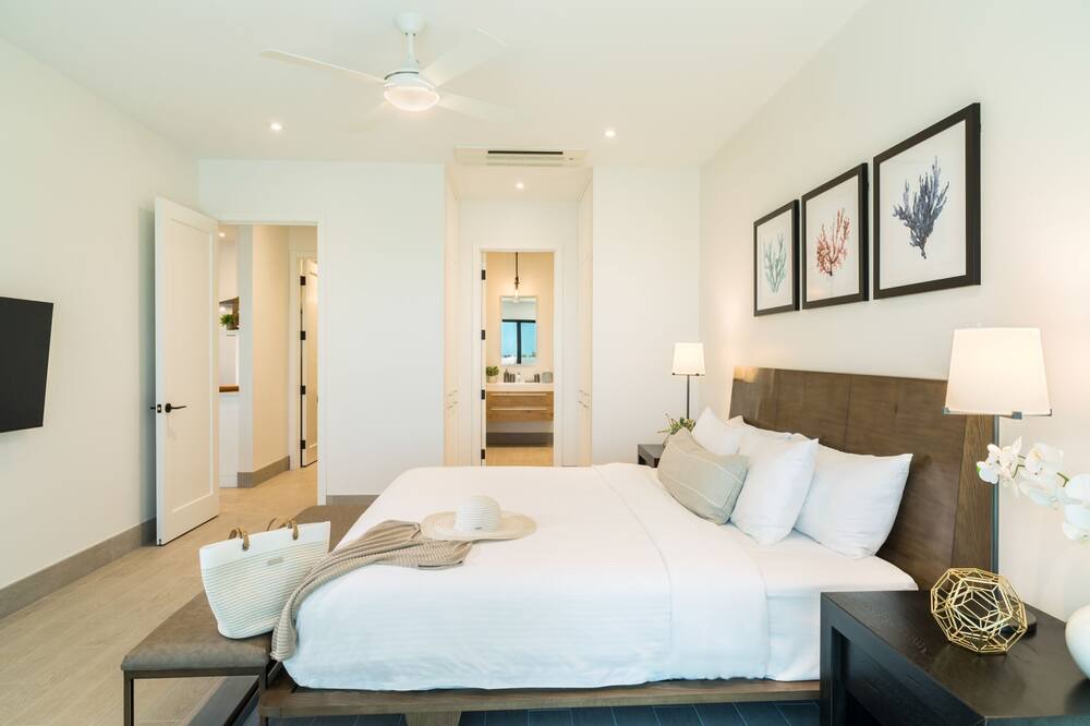 Photo of Bedroom in Long Bay Hills