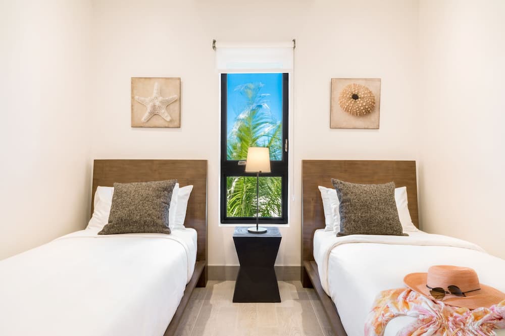 Photo of Bedroom in Long Bay Hills