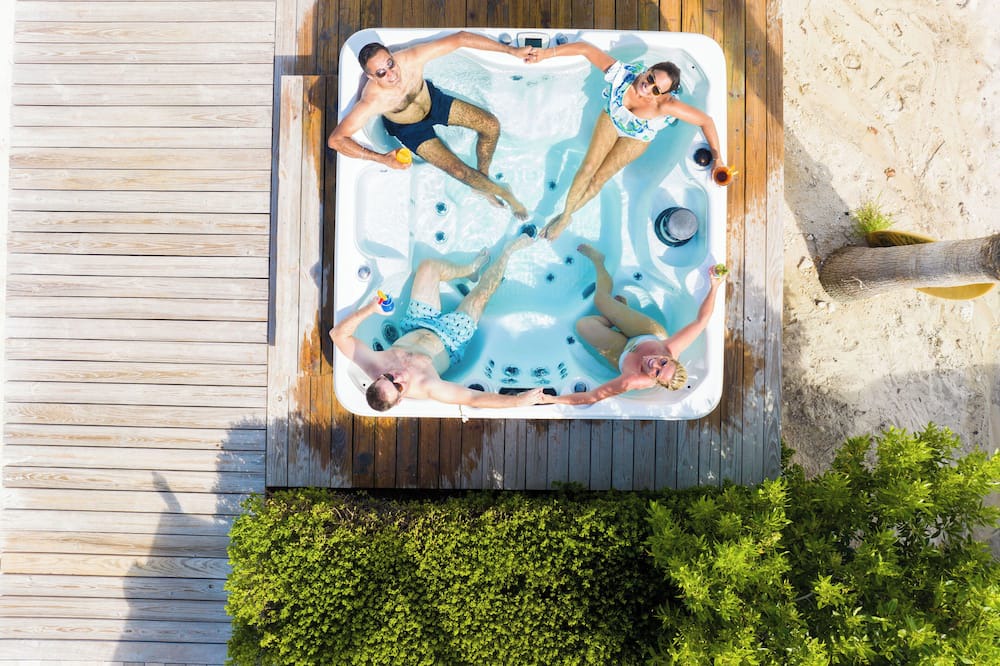 Photo of Outdoor in Long Bay Hills