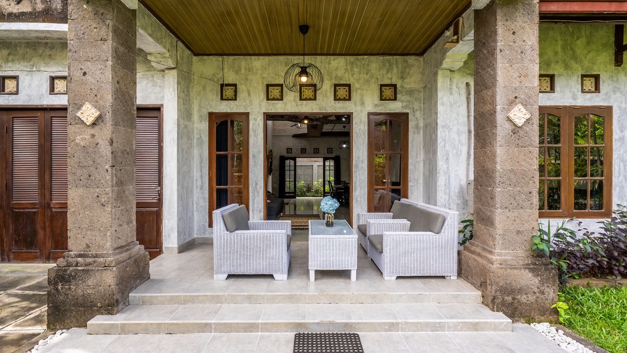 Photo of Patio Balcony in BTDC