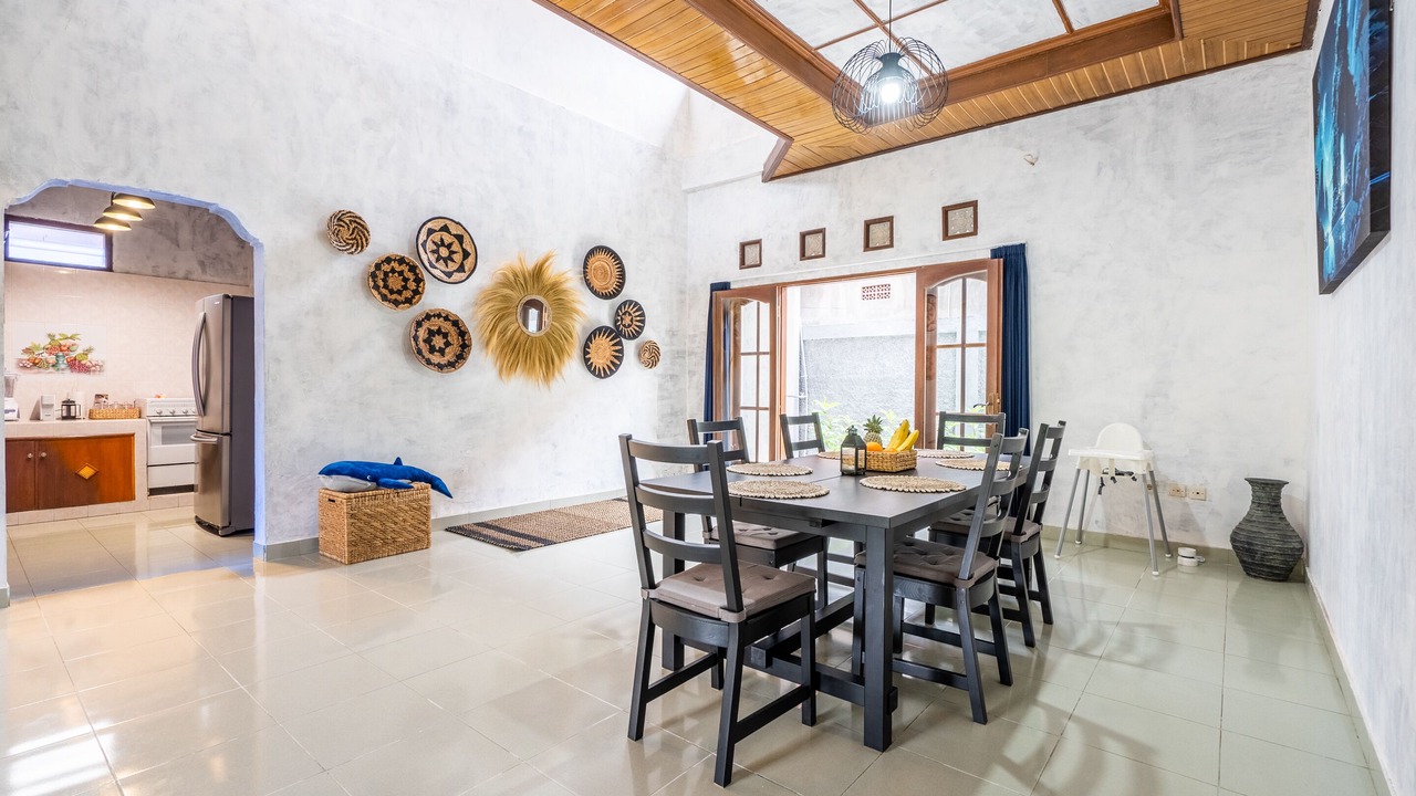 Photo of Livingroom in BTDC