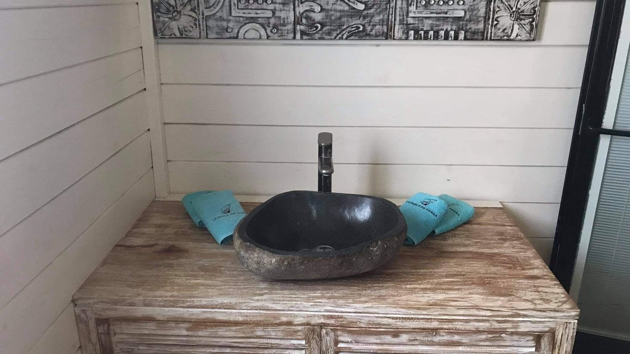 Photo of Bathroom in Taha'a