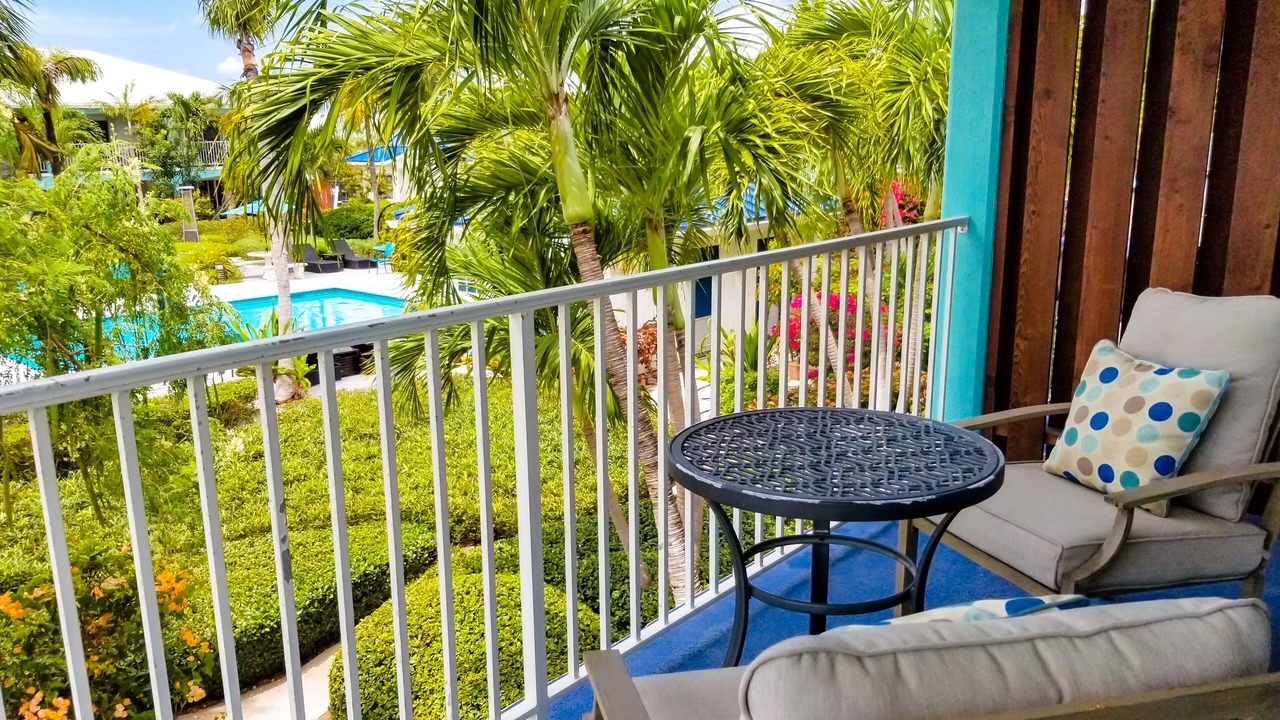 Photo of Patio Balcony in Grace Bay