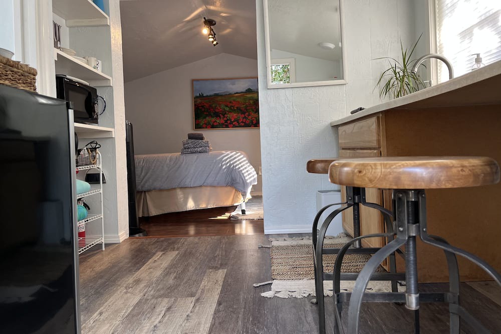 Photo of Bedroom in Aptos