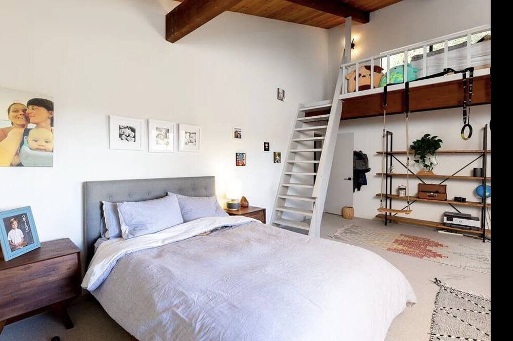 Photo of Bedroom in Day Valley