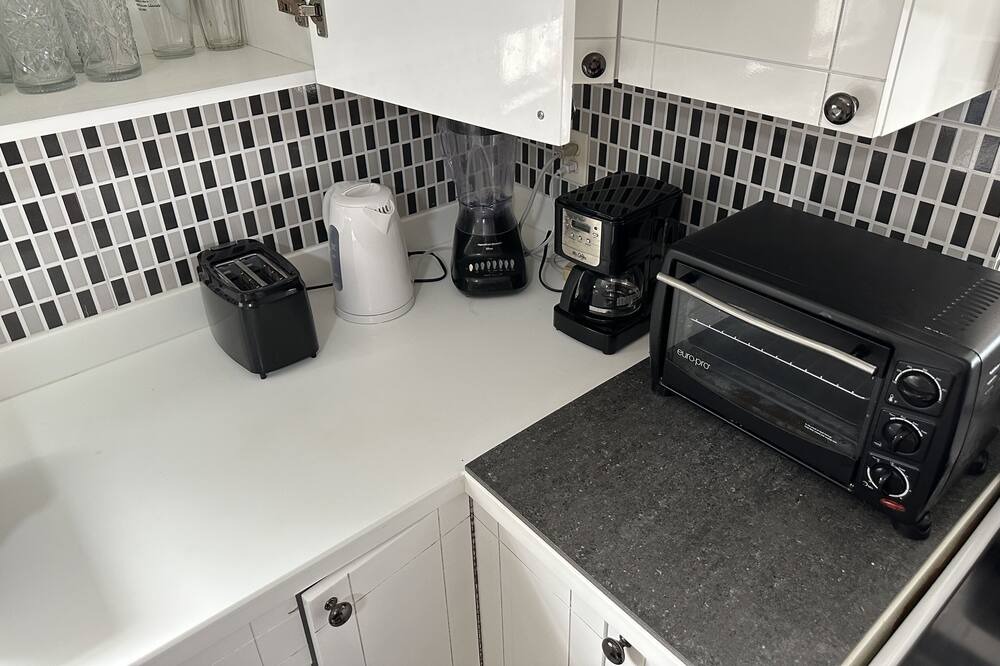 Photo of Kitchen in Leeward Settlement