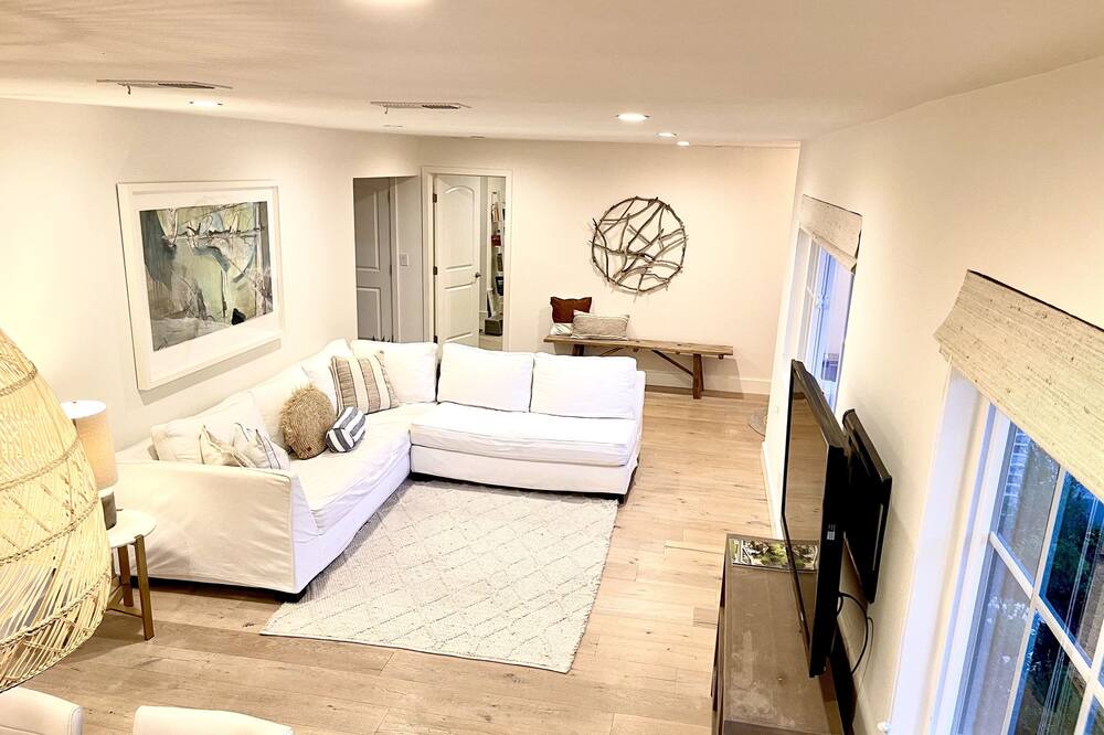 Photo of Livingroom in Scotts Valley