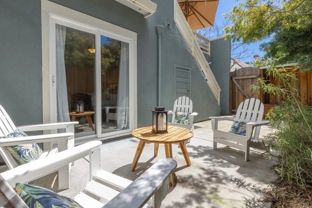 Photo of Patio Balcony in Beach Hill - Beach Flats