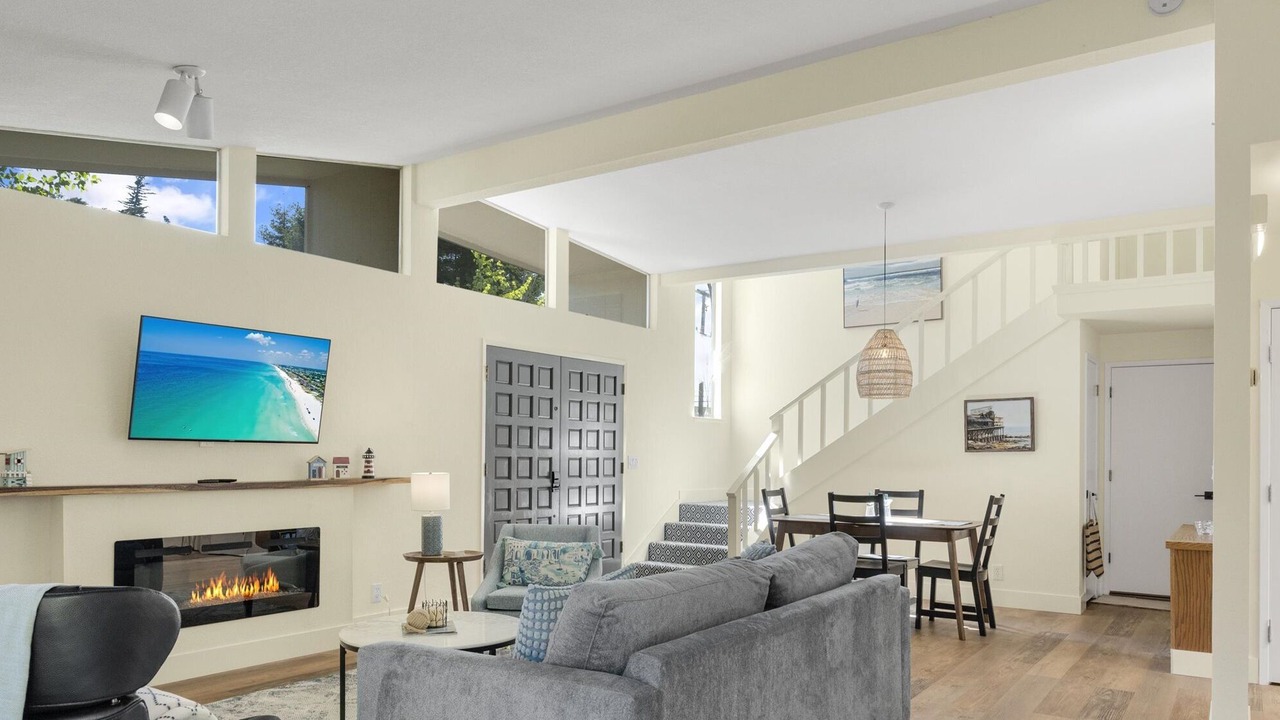 Photo of Livingroom in Rio del Mar