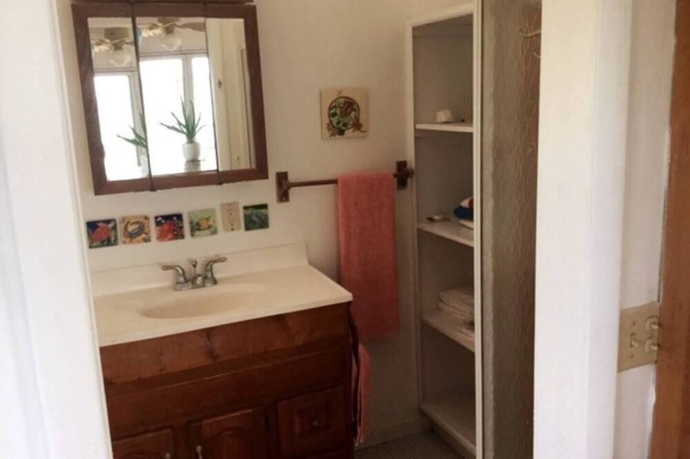 Photo of Bathroom in Salt Cay