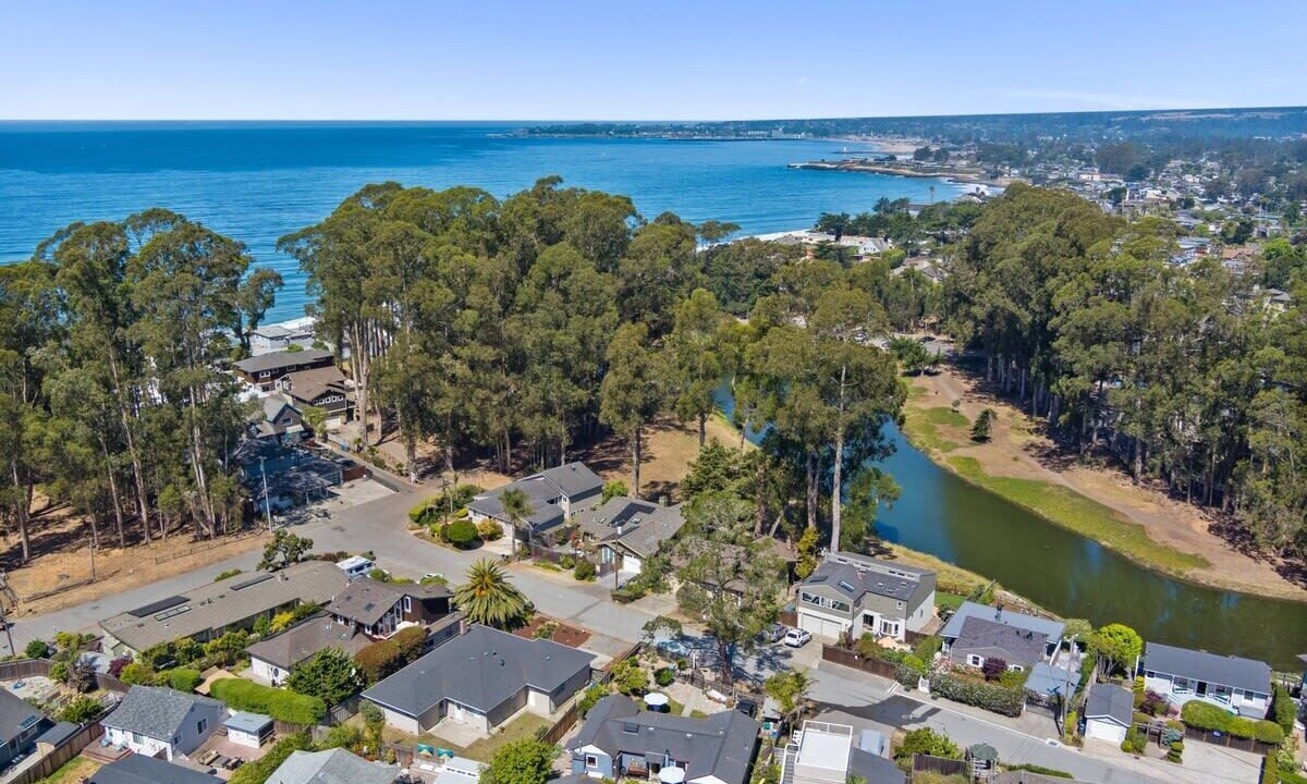 Photo of Outdoor in Opal Cliffs