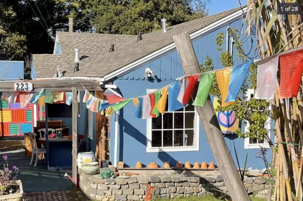 Photo of Others in Eastside Santa Cruz
