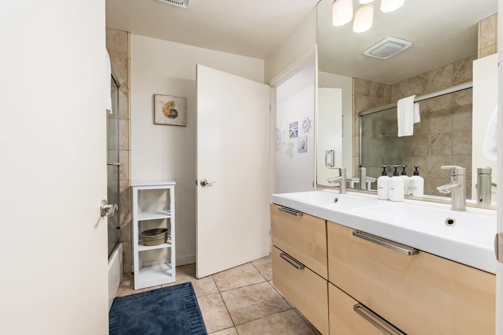 Photo of Bathroom in Capitola