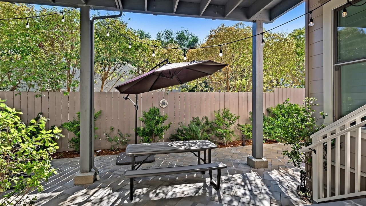 Photo of Patio Balcony in Beach Hill - Beach Flats